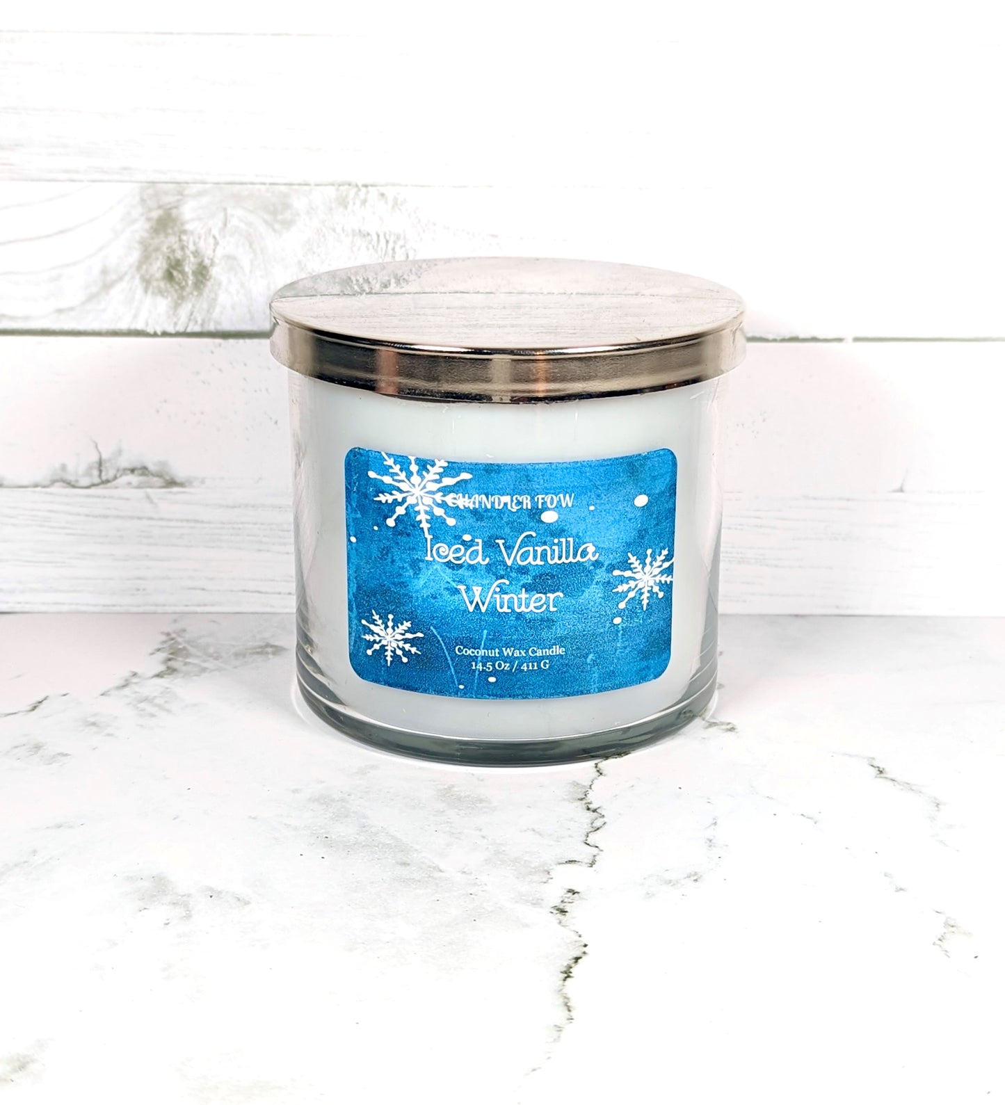 Iced Vanilla Winter 2-Wick Candle